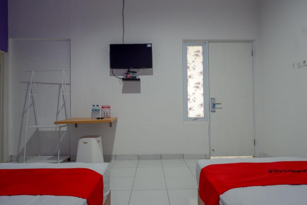 Reddoorz Near Alun Alun Kaliwungu Kendal Hotel Brangsong Екстериор снимка