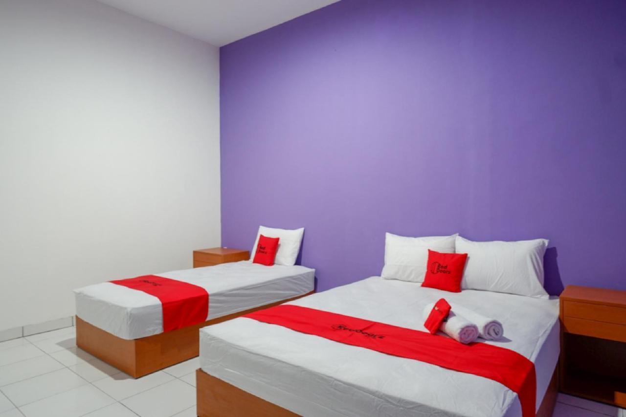 Reddoorz Near Alun Alun Kaliwungu Kendal Hotel Brangsong Екстериор снимка