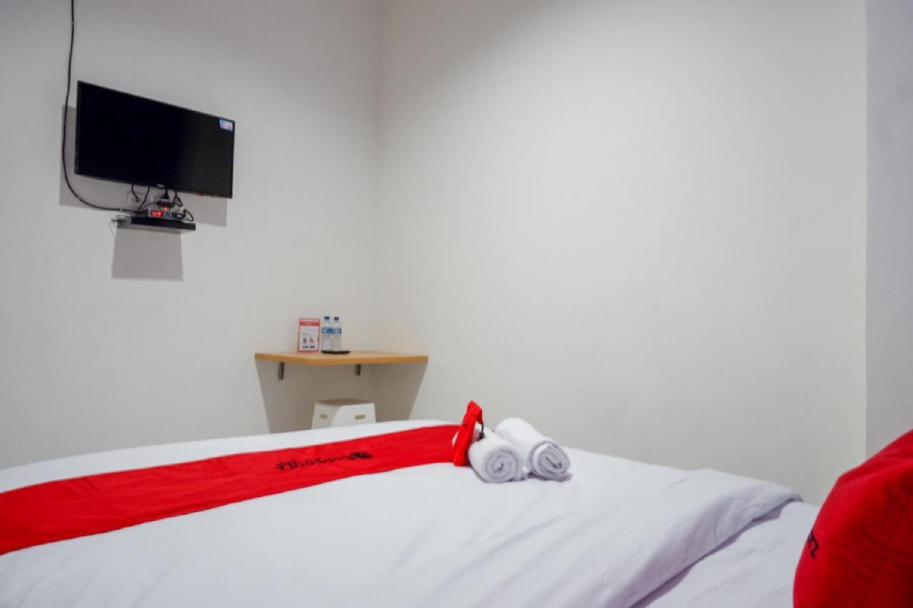 Reddoorz Near Alun Alun Kaliwungu Kendal Hotel Brangsong Екстериор снимка
